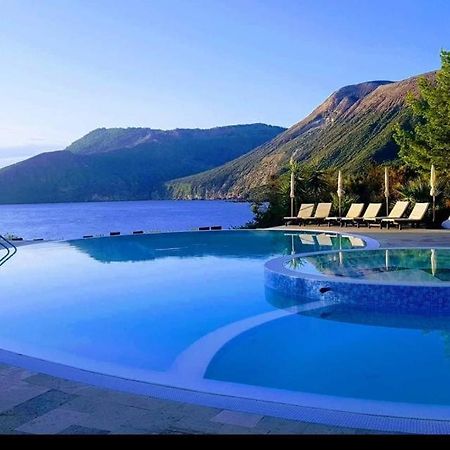Vulcano Blu Residence ลีปารี ภายนอก รูปภาพ