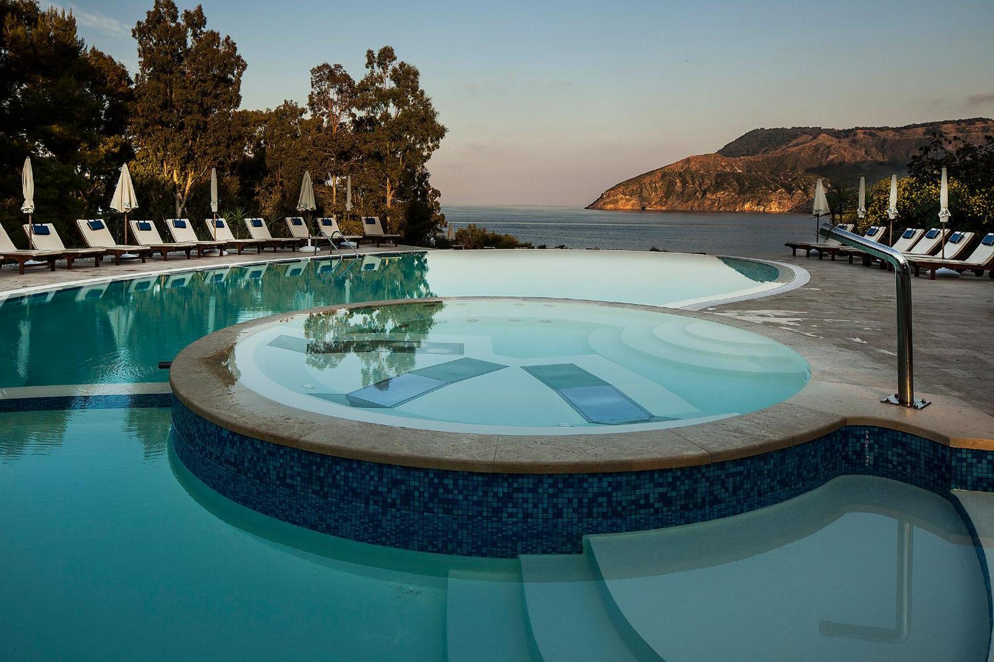 Vulcano Blu Residence ลีปารี ภายนอก รูปภาพ