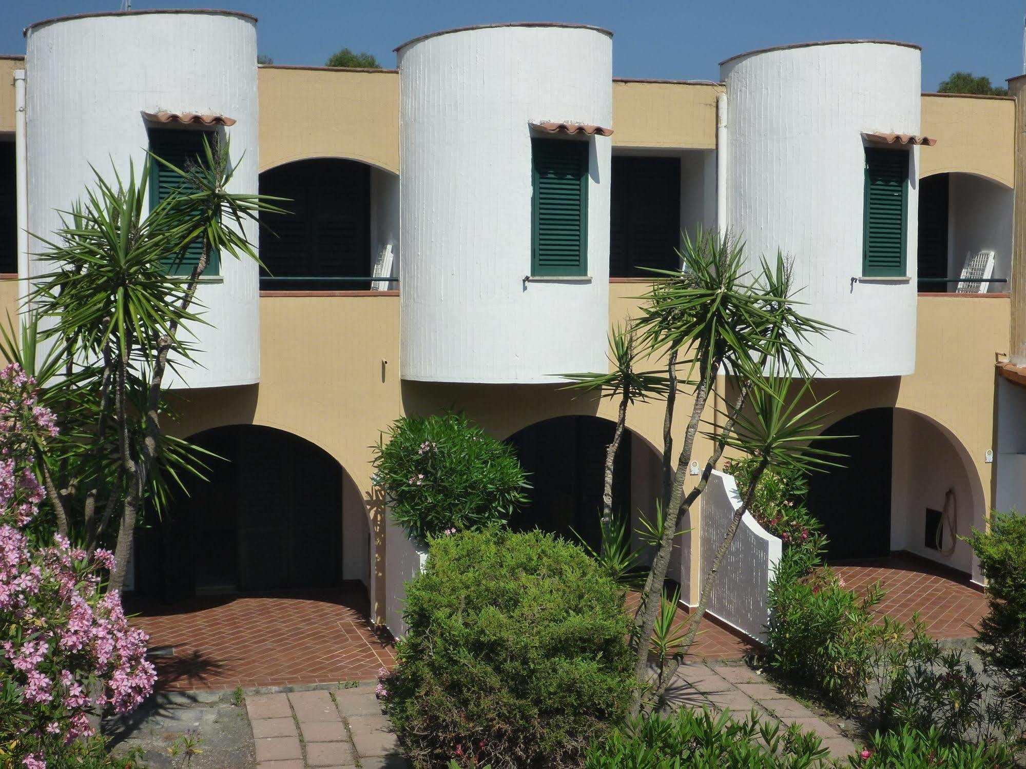 Vulcano Blu Residence ลีปารี ภายนอก รูปภาพ